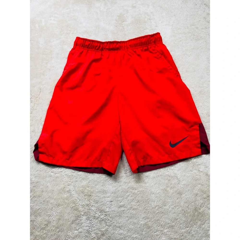 Nike Mens Red Burgundy Colorblock Athletic Basketball Shorts Small